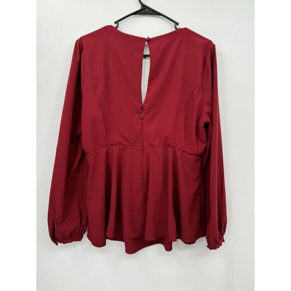 Torrid  Woman's Red Peplum Top‎ Size 0 - Picture 4 of 6